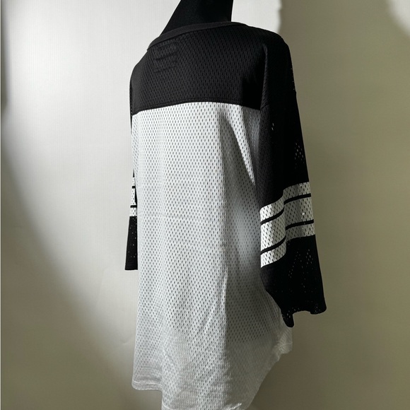 NFL Raiders Women’s Mesh Jersey Top Black White TEAM APPAREL XL Football Tee - Picture 8 of 9